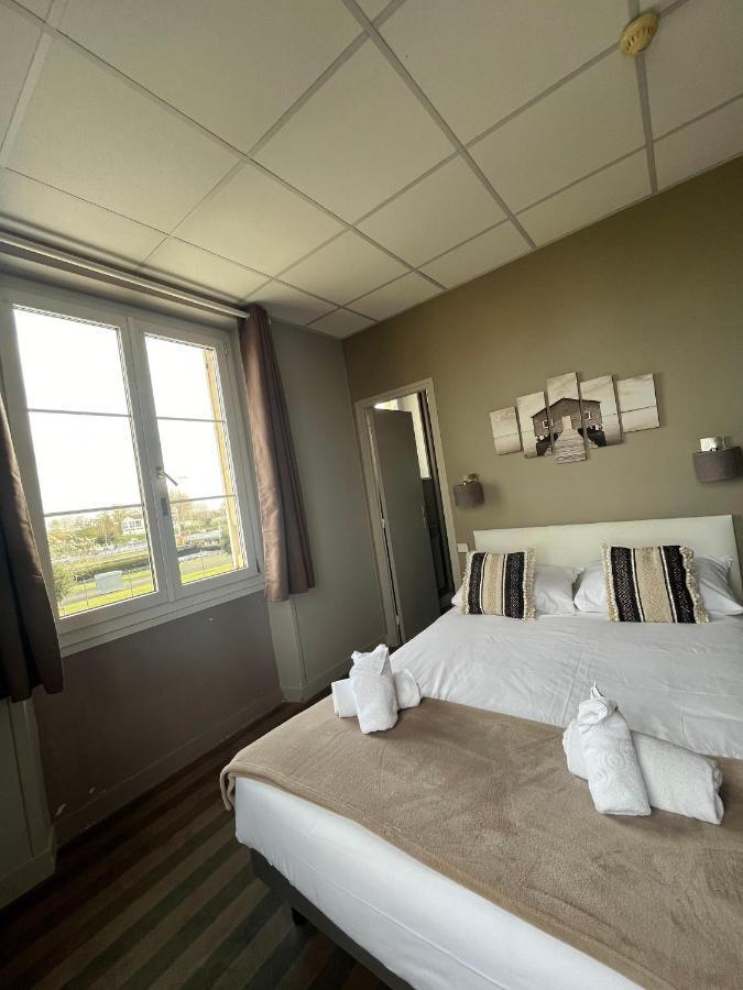 Hôtel le phare Ouistreham Extérieur photo