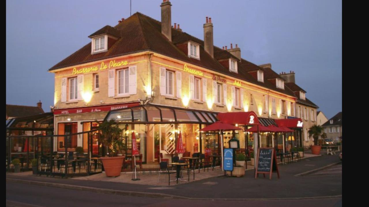 Hôtel le phare Ouistreham Extérieur photo